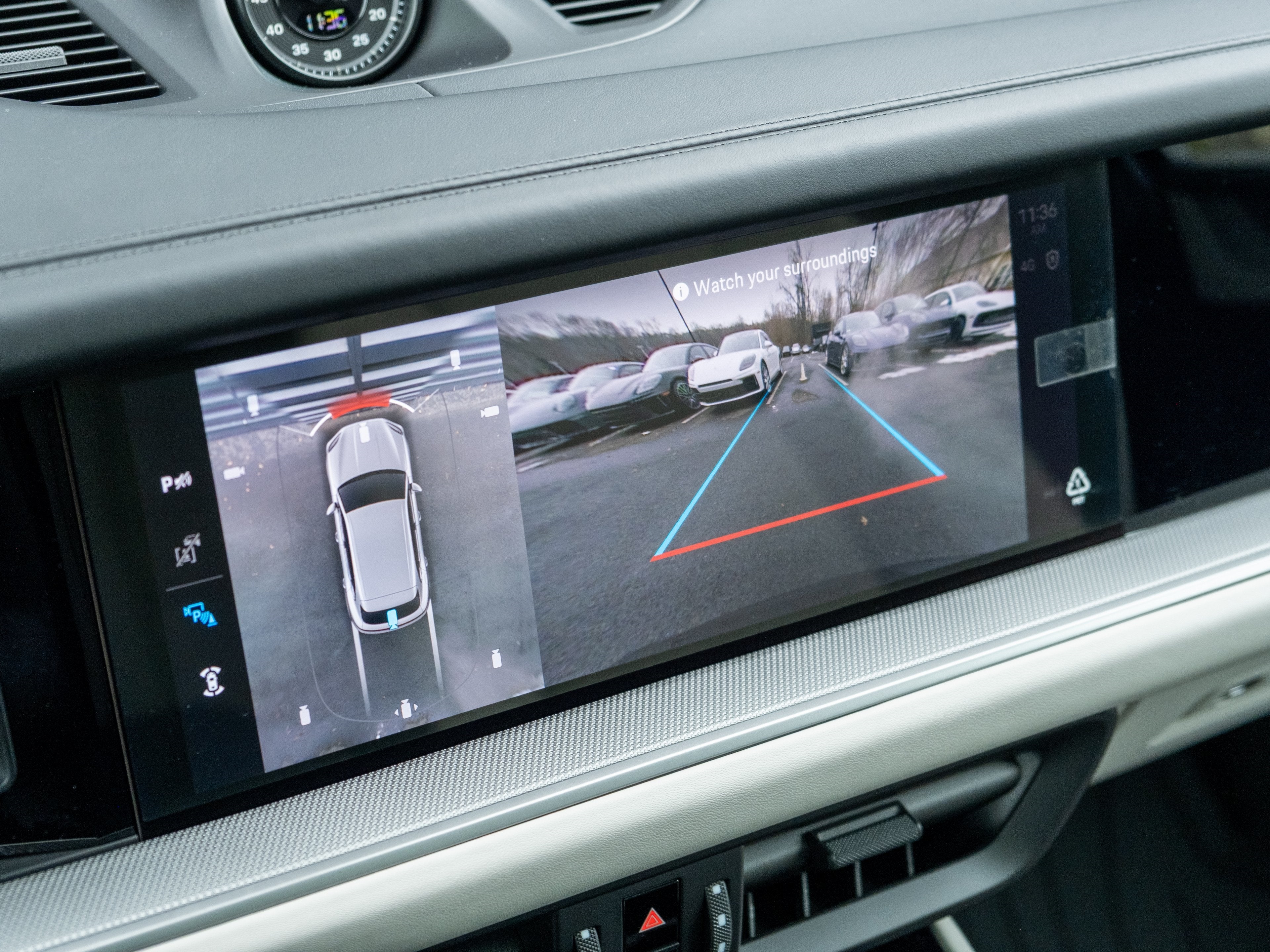 2026 Porsche Cayenne E-Hybrid Base