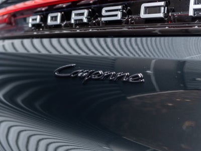 2026 Porsche Cayenne E-Hybrid Base