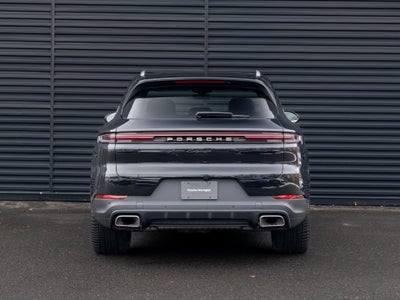 2026 Porsche Cayenne E-Hybrid Base
