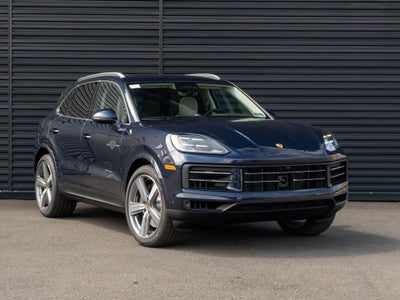2026 Porsche Cayenne E-Hybrid Base