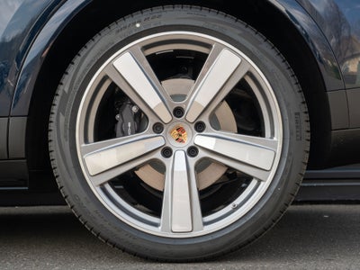 2026 Porsche Cayenne E-Hybrid Base