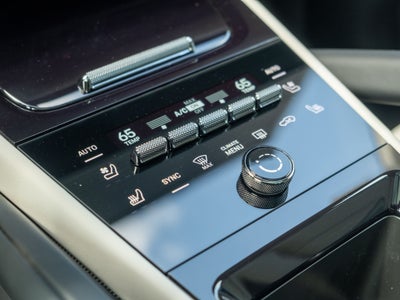 2026 Porsche Cayenne E-Hybrid Base