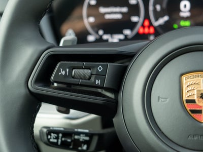 2026 Porsche Cayenne E-Hybrid Base