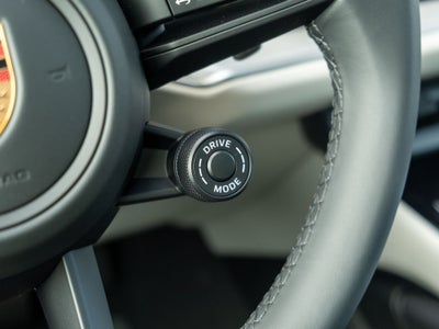 2026 Porsche Cayenne E-Hybrid Base