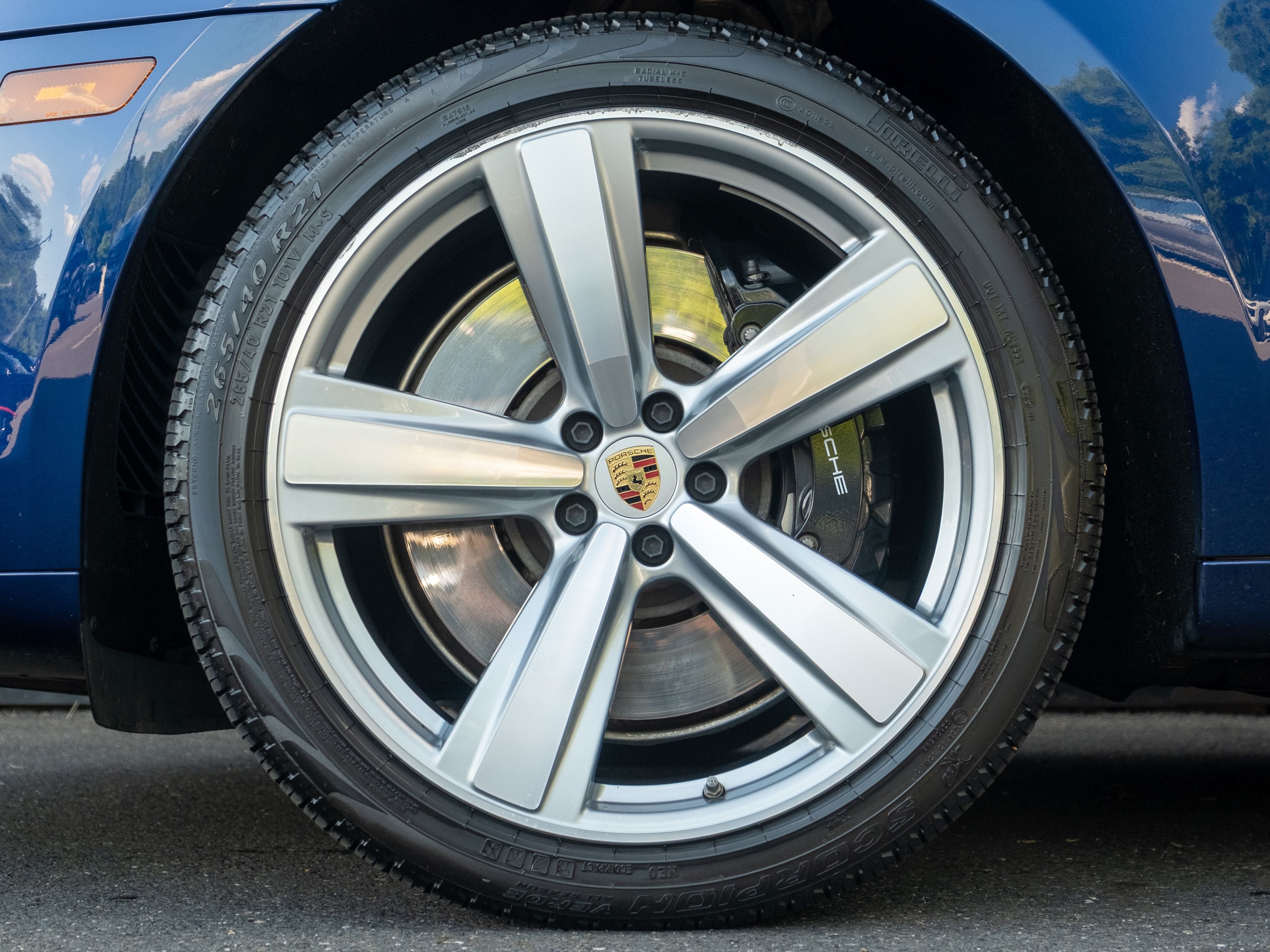 2023 Porsche Macan GTS
