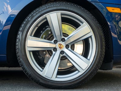 2023 Porsche Macan GTS