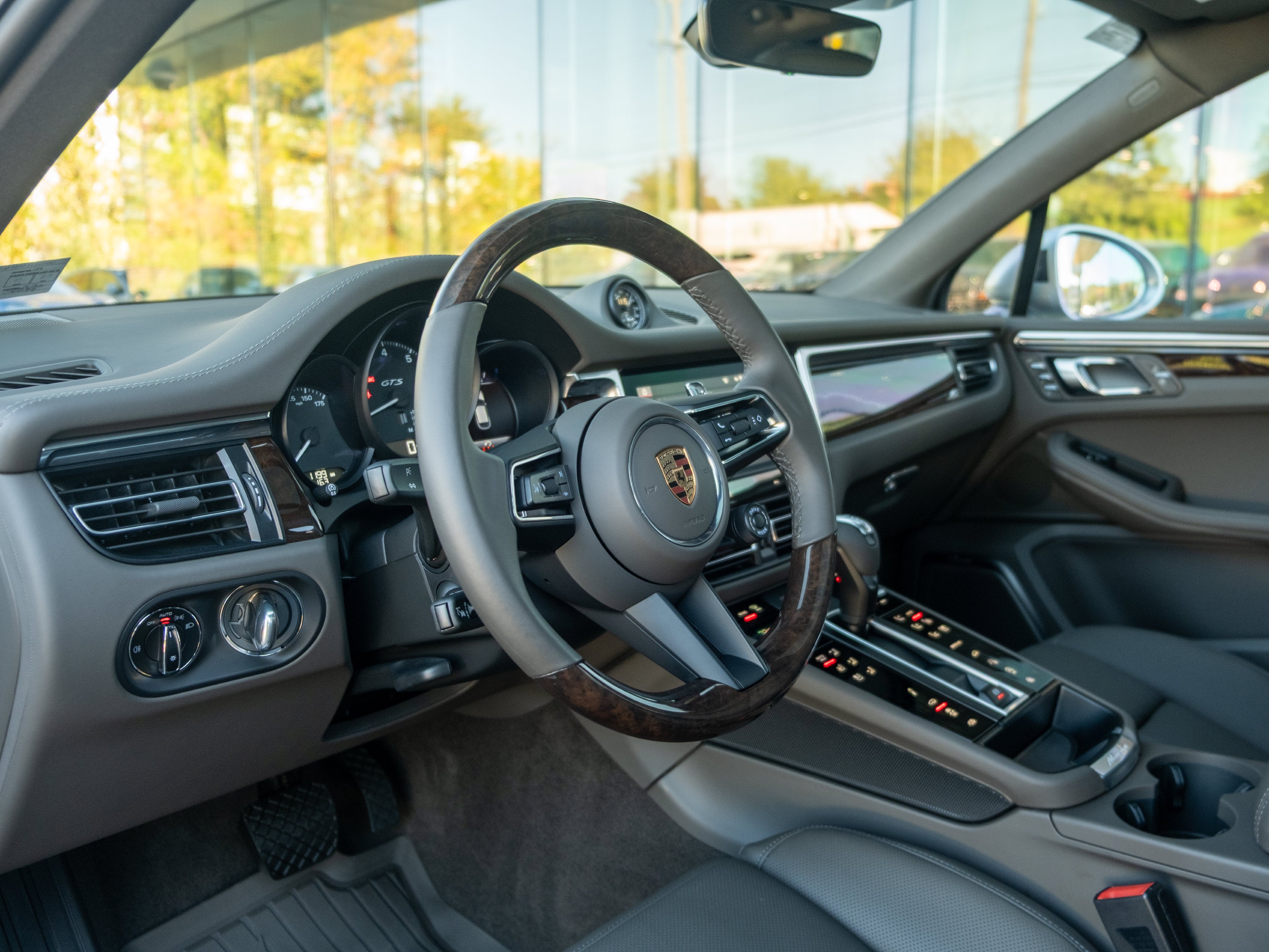 2026 Porsche Macan GTS
