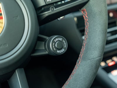 2026 Porsche Macan GTS