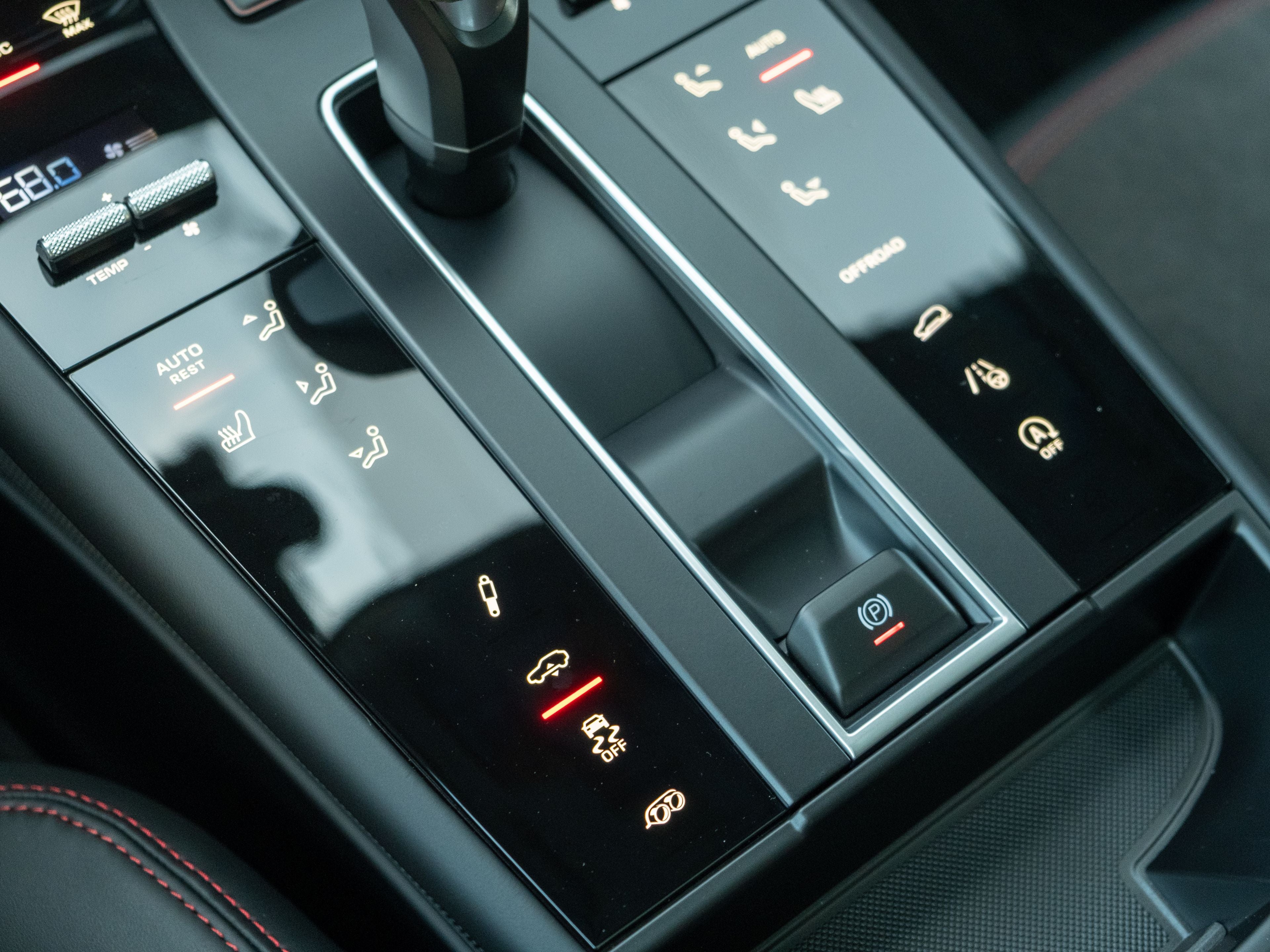 2026 Porsche Macan GTS