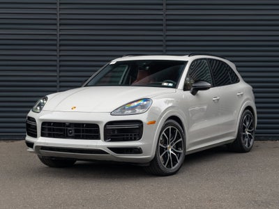 2023 Porsche Cayenne Turbo