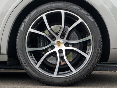 2023 Porsche Cayenne Turbo