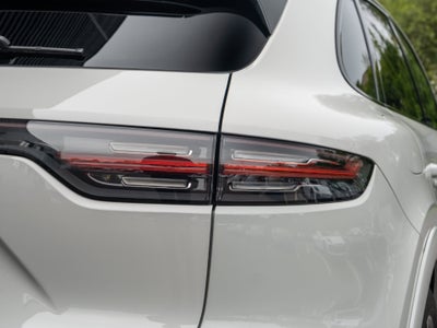 2023 Porsche Cayenne Turbo