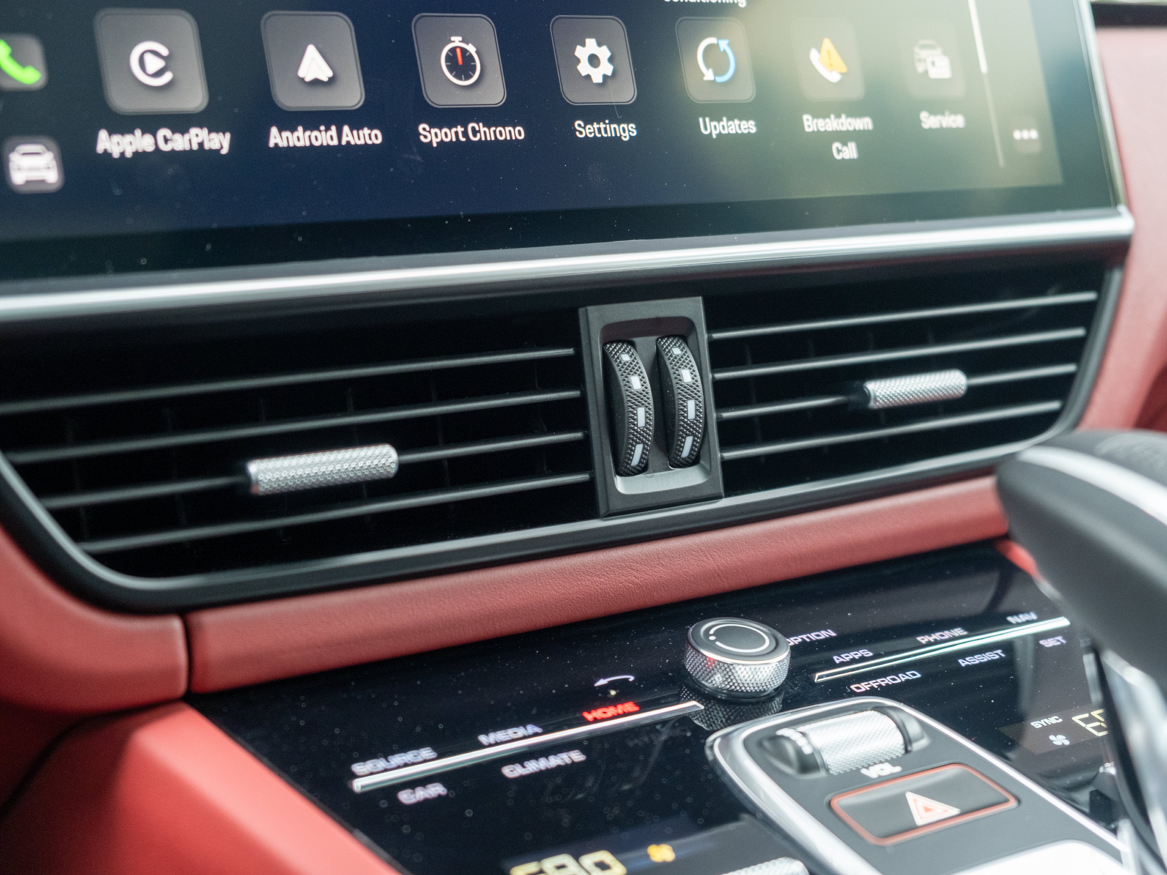 2023 Porsche Cayenne Turbo
