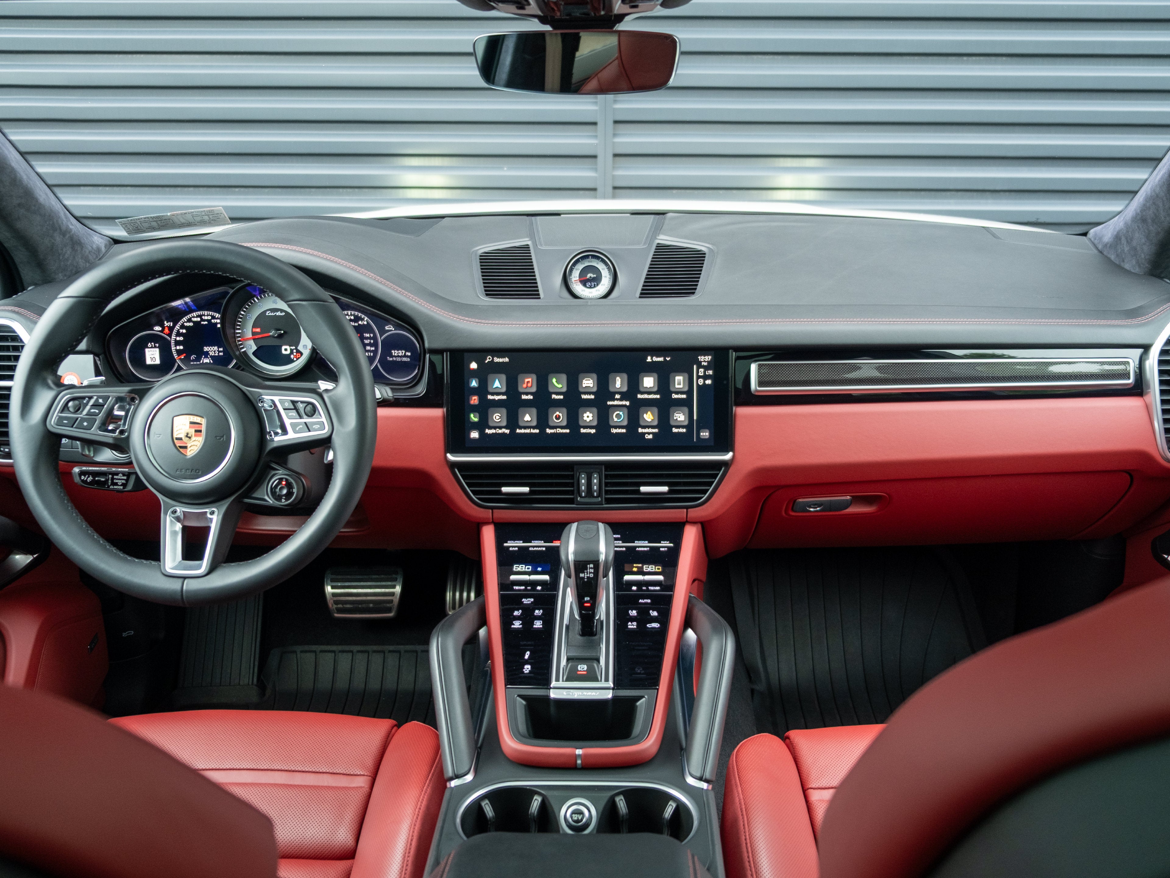 2023 Porsche Cayenne Turbo