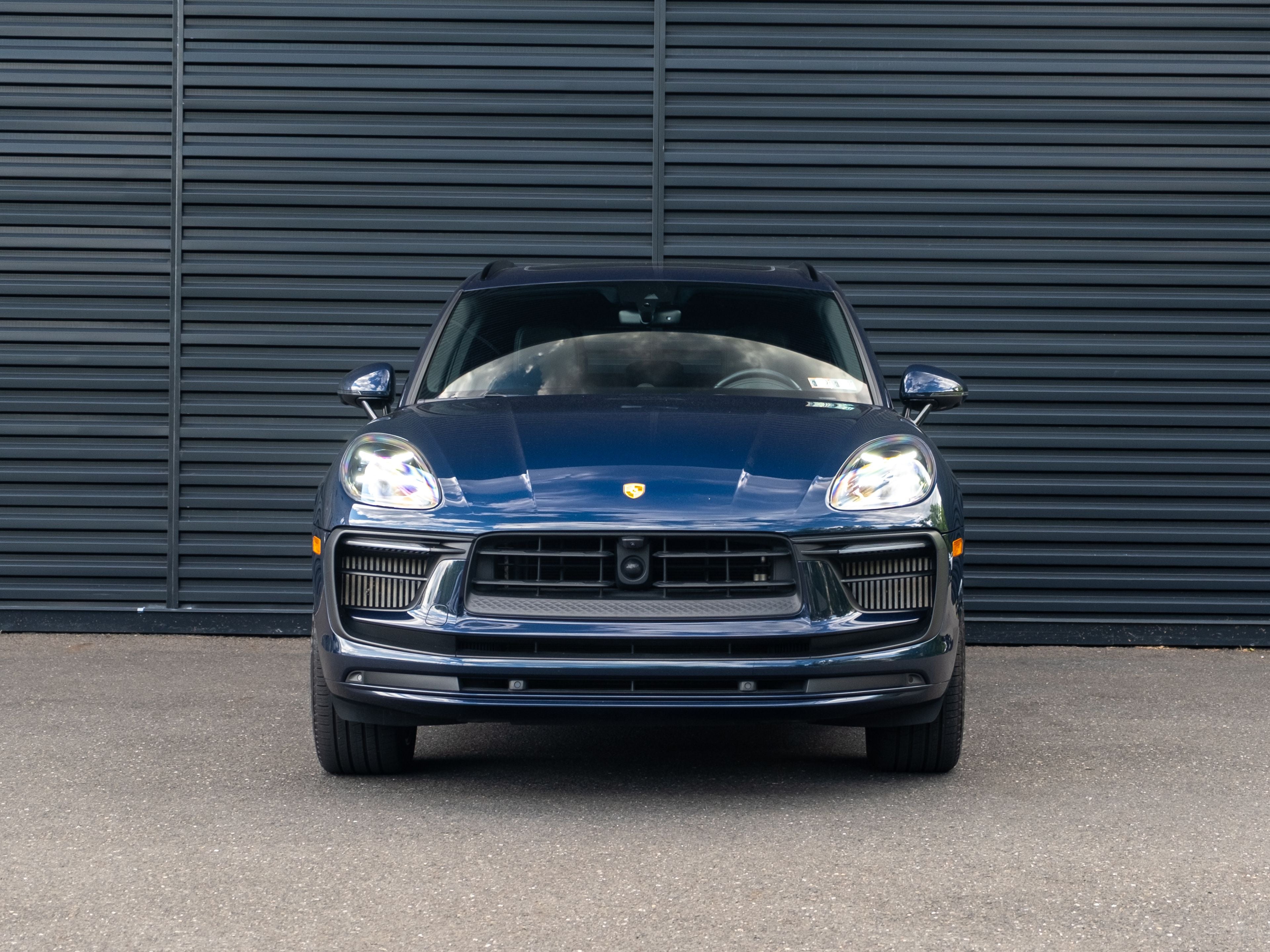 2023 Porsche Macan S