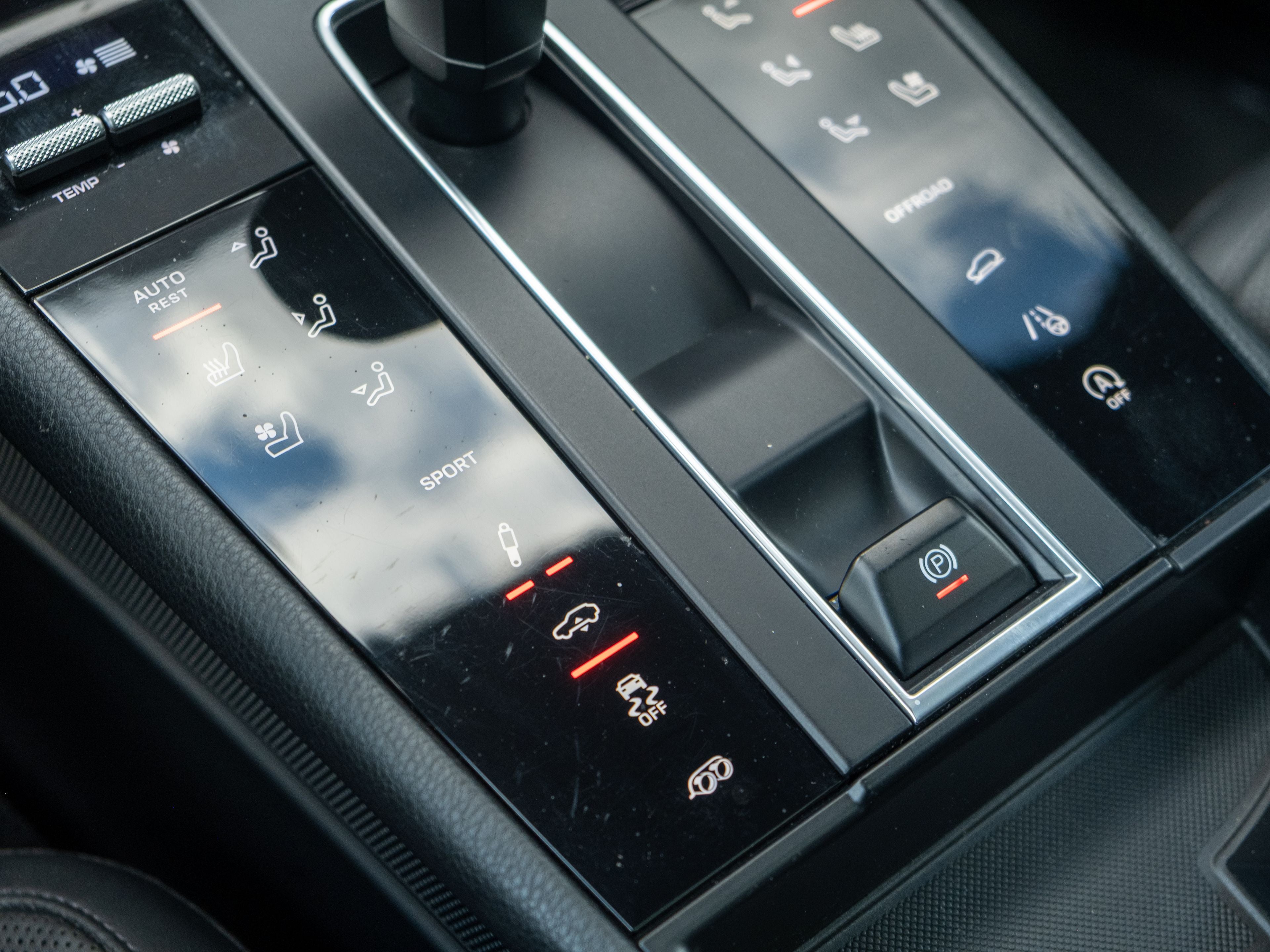 2023 Porsche Macan S