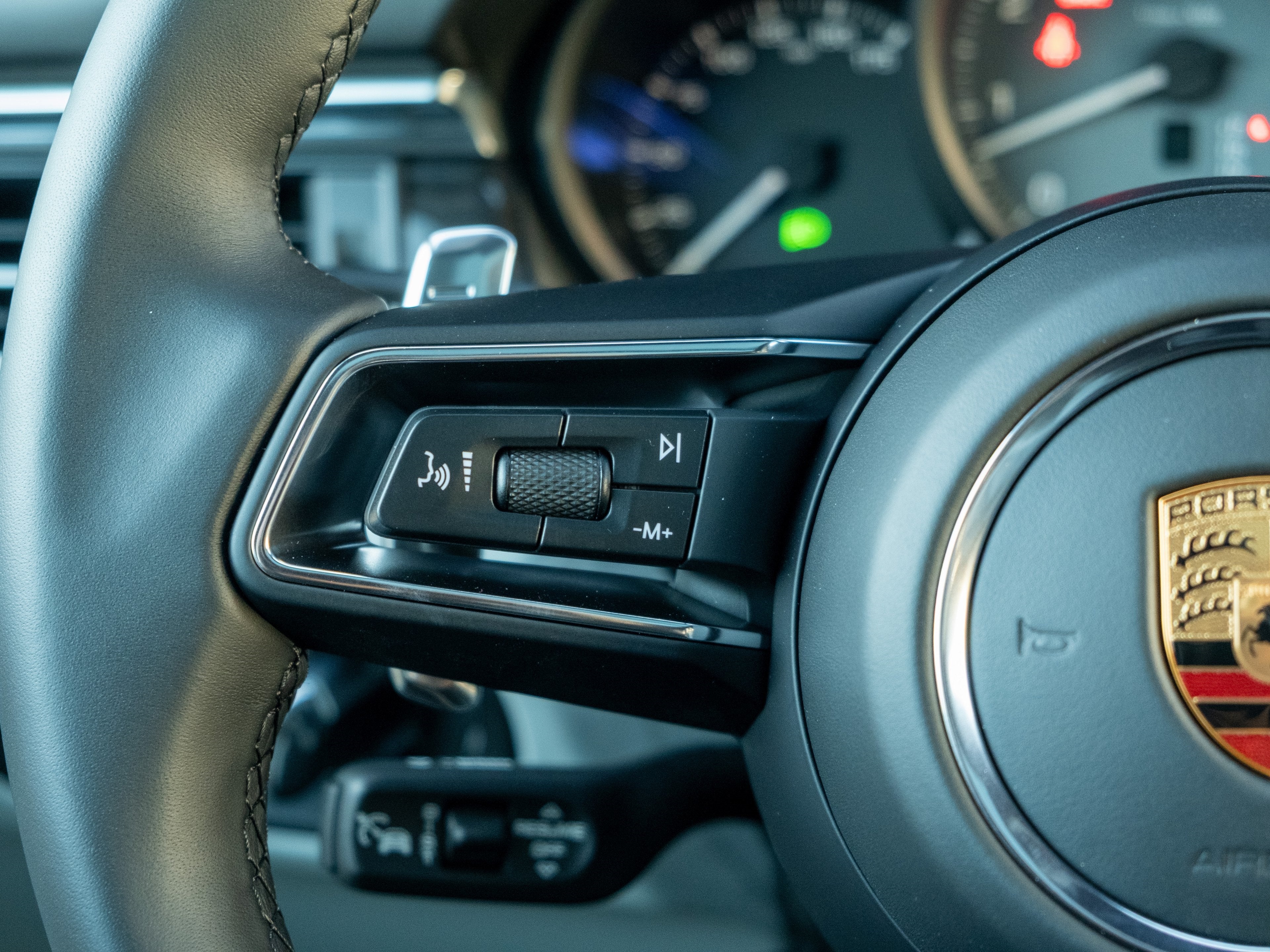 2026 Porsche Macan S