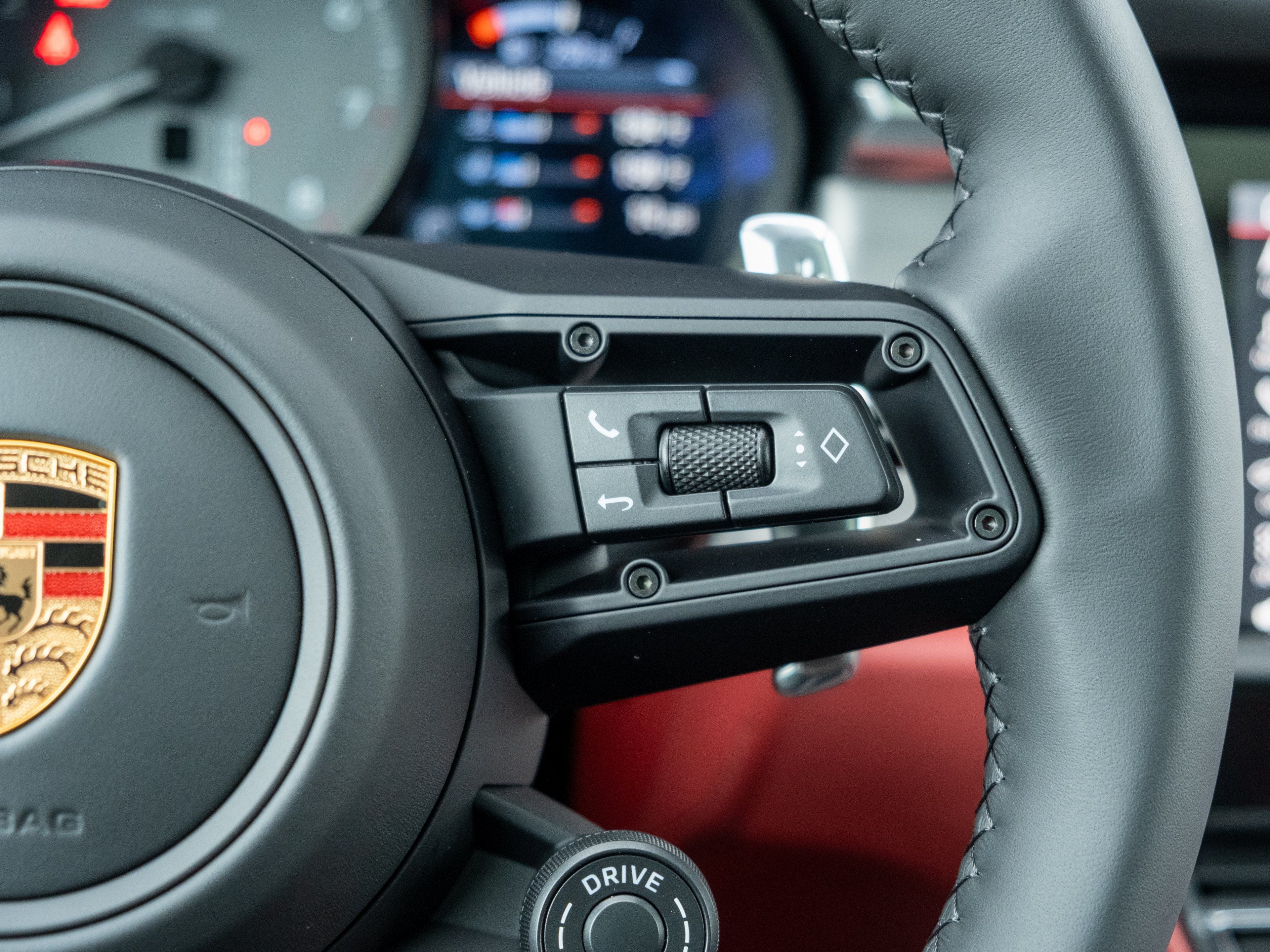 2026 Porsche Macan S