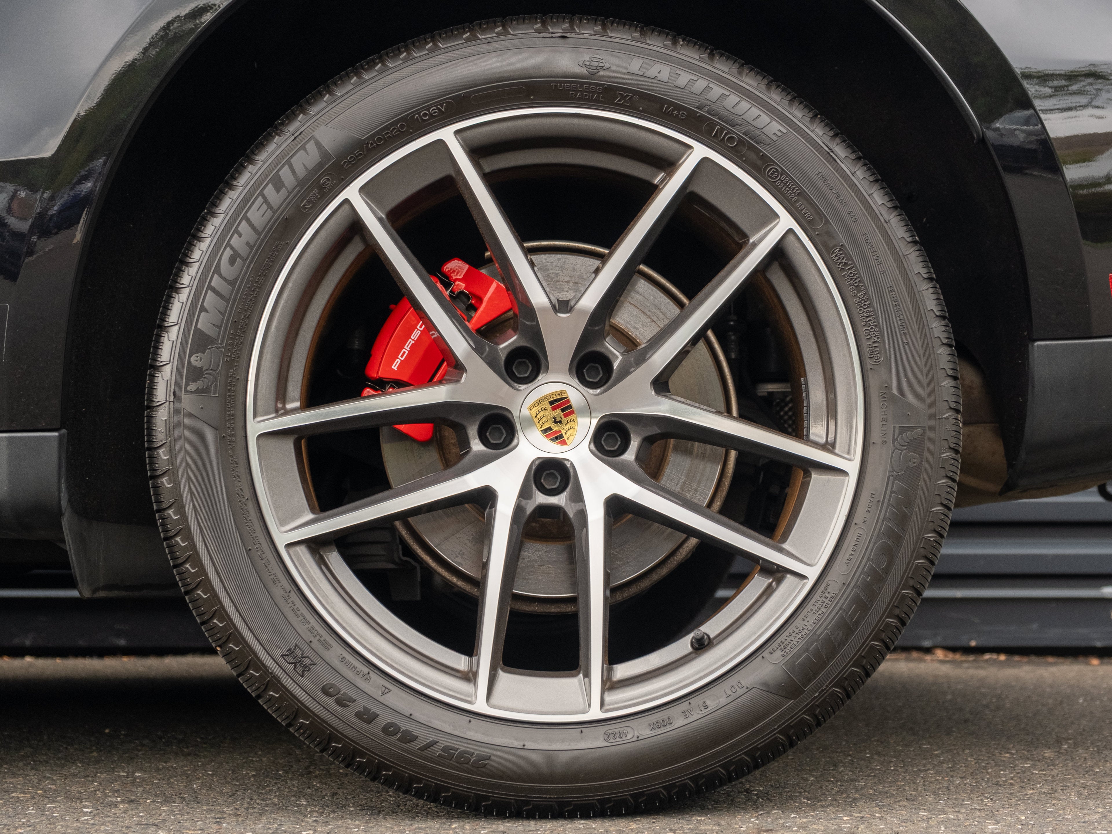 2023 Porsche Macan S