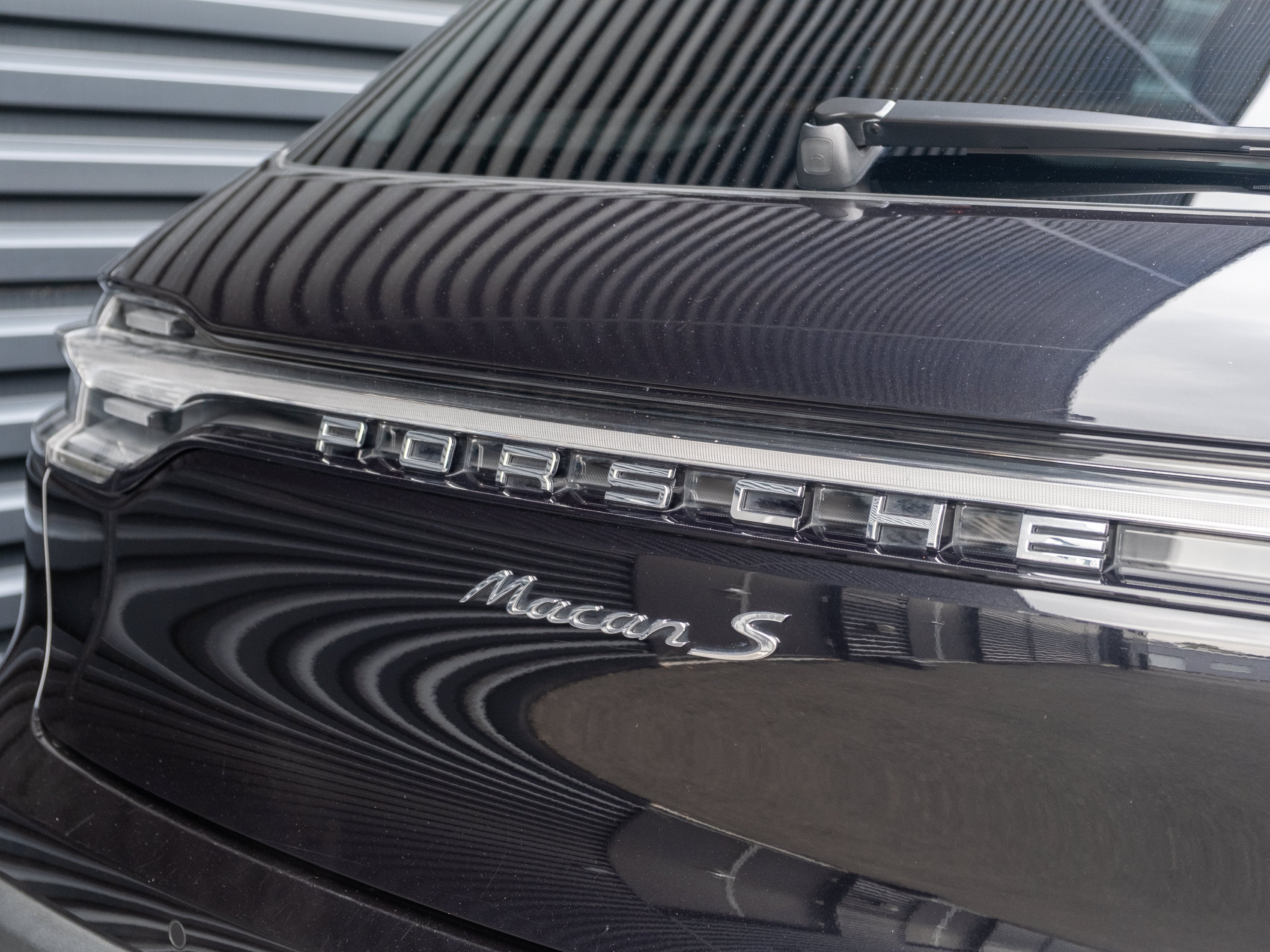 2023 Porsche Macan S
