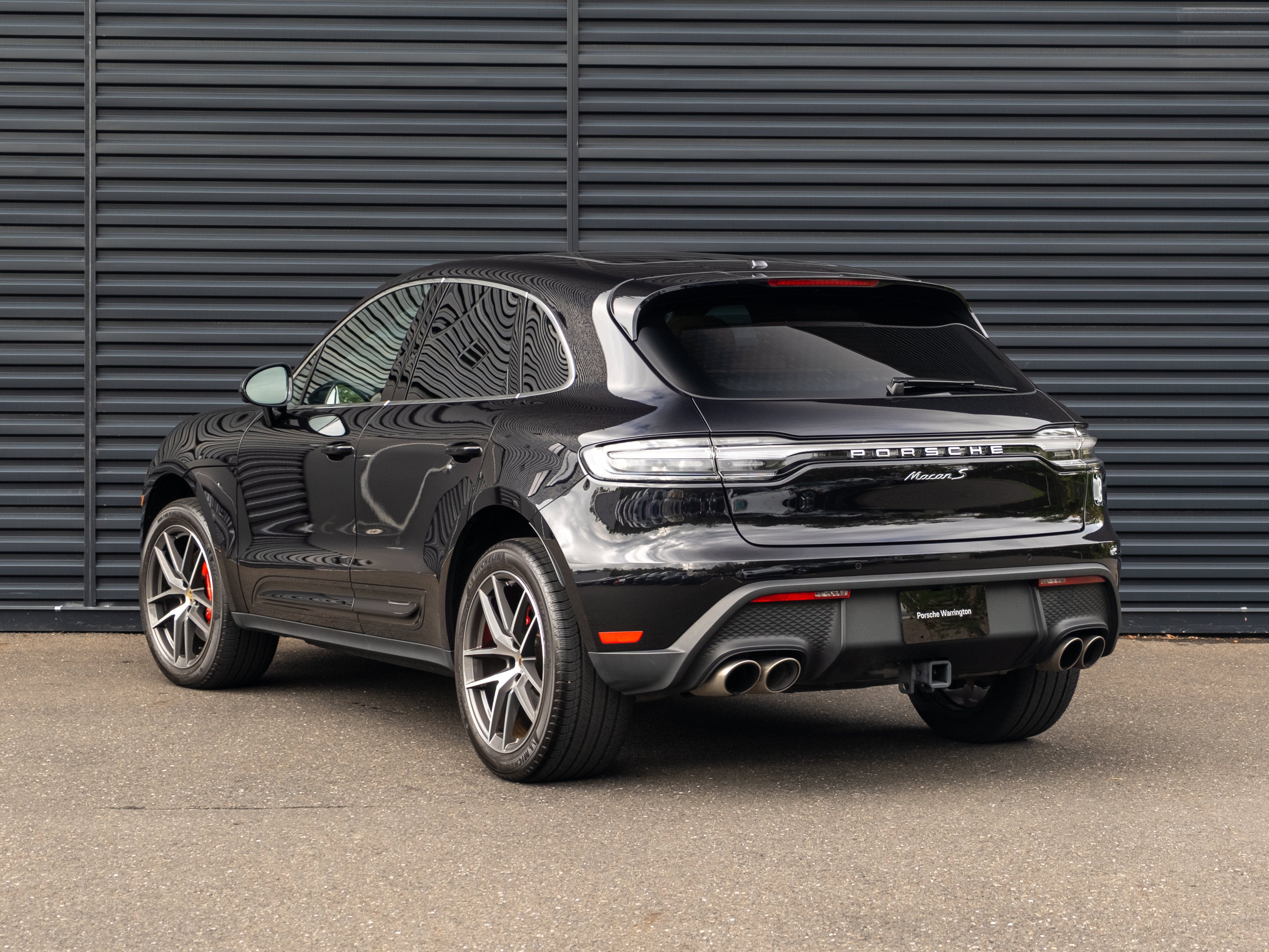 2023 Porsche Macan S