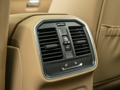2023 Porsche Macan S