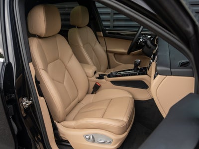 2023 Porsche Macan S