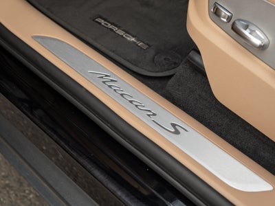 2023 Porsche Macan S