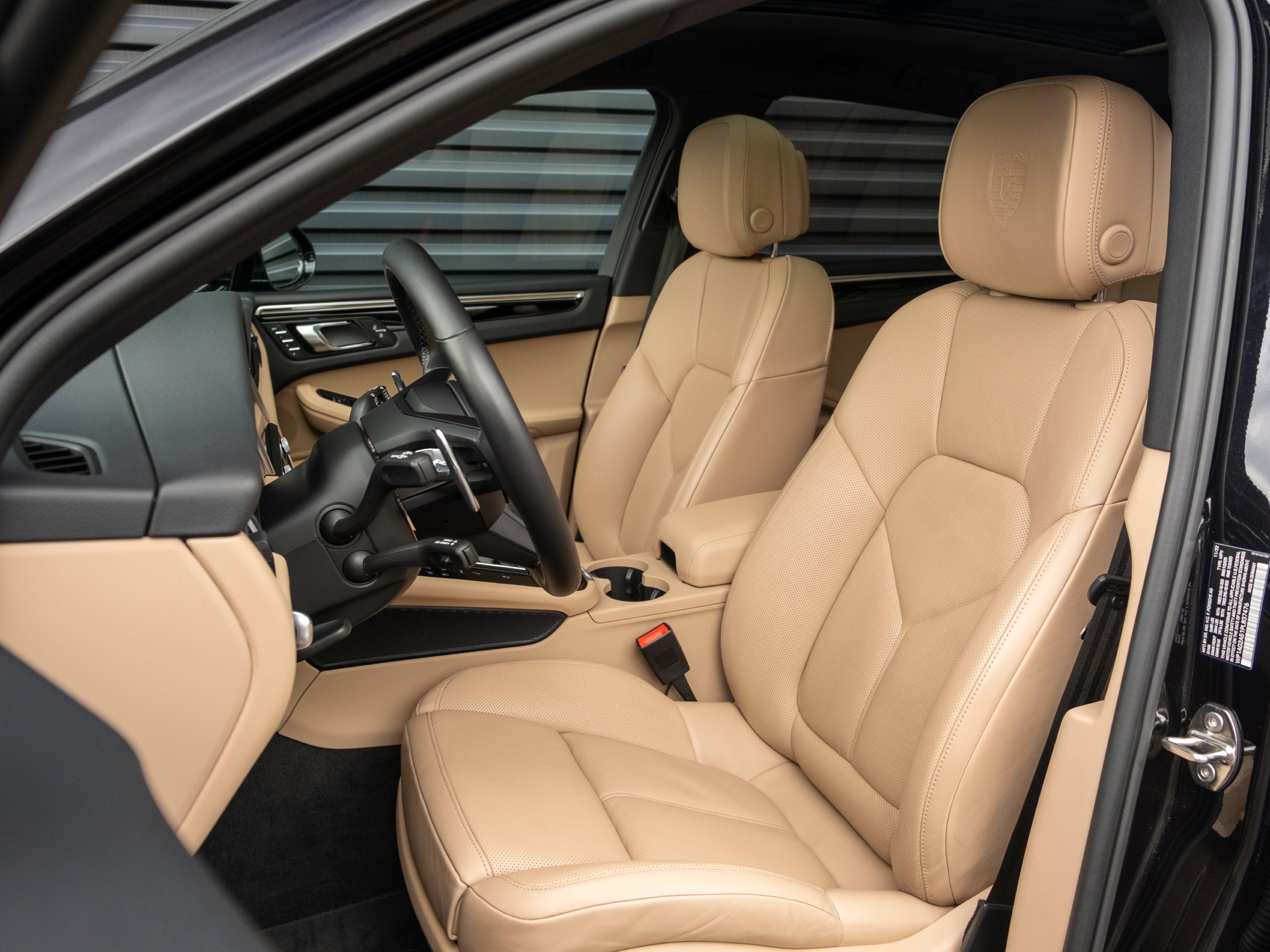 2023 Porsche Macan S