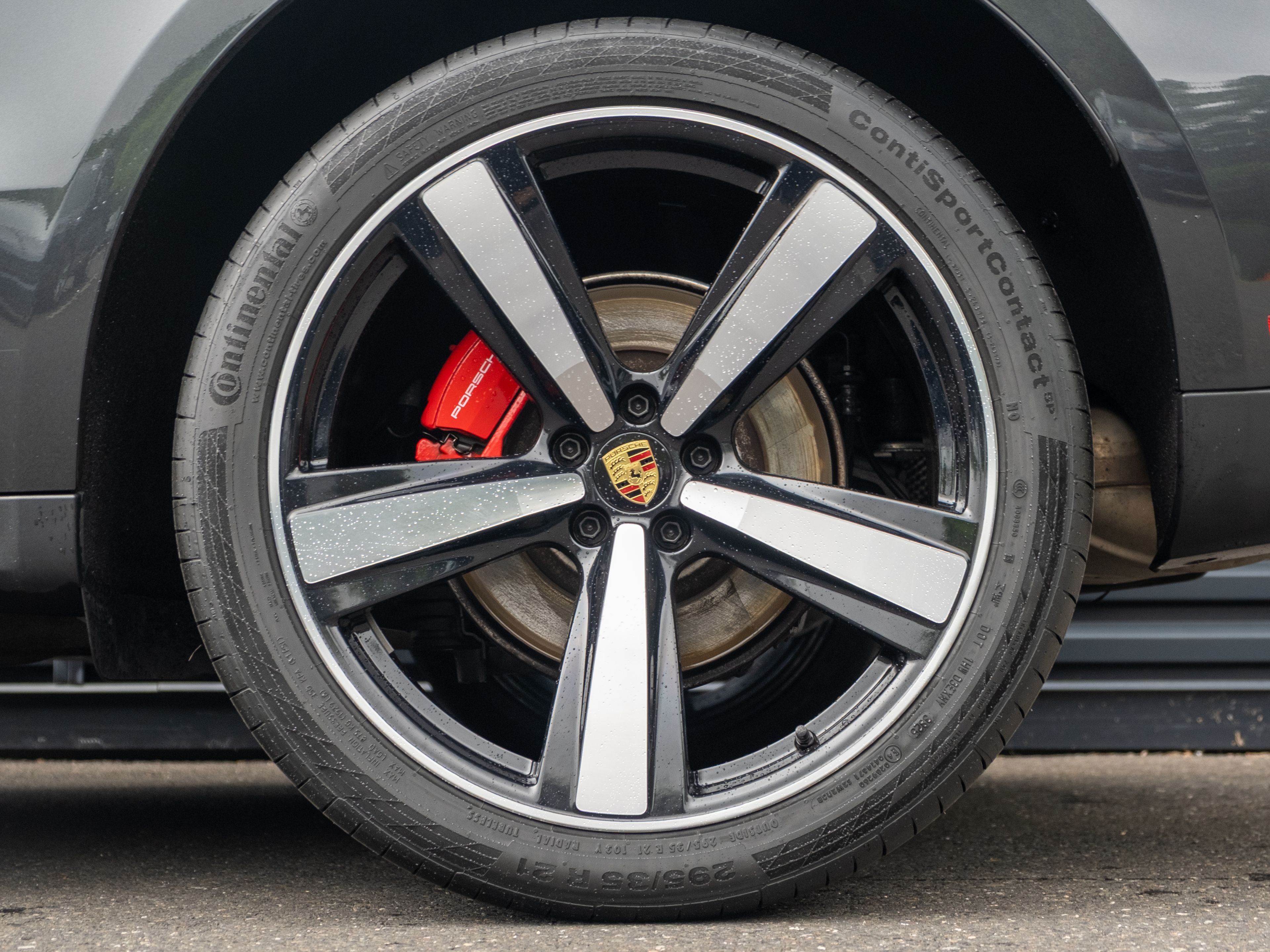 2024 Porsche Macan S