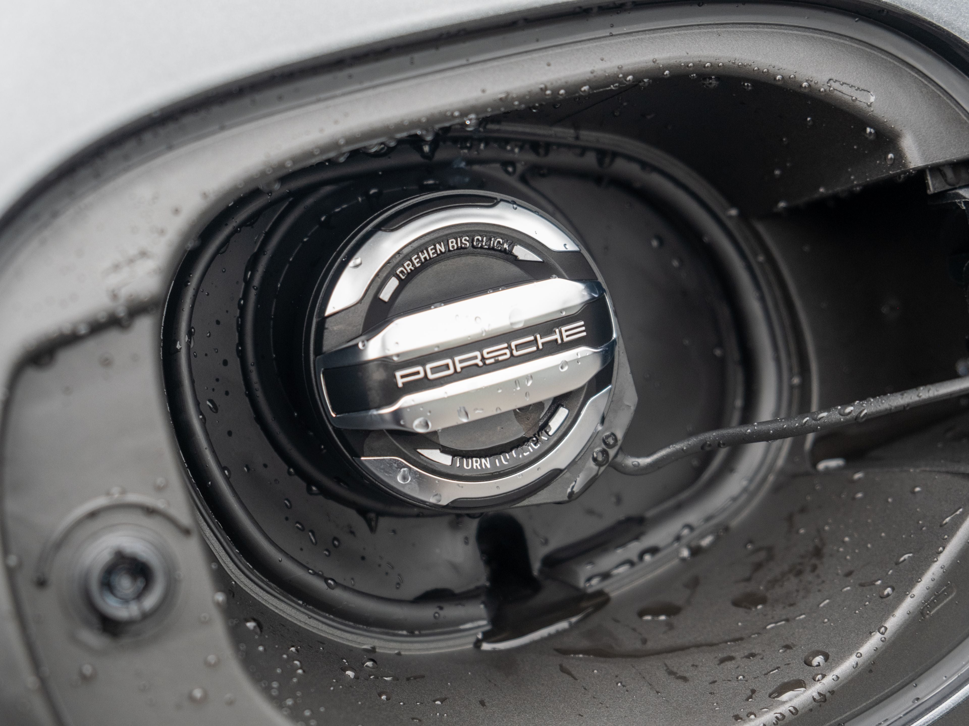 2024 Porsche Macan S