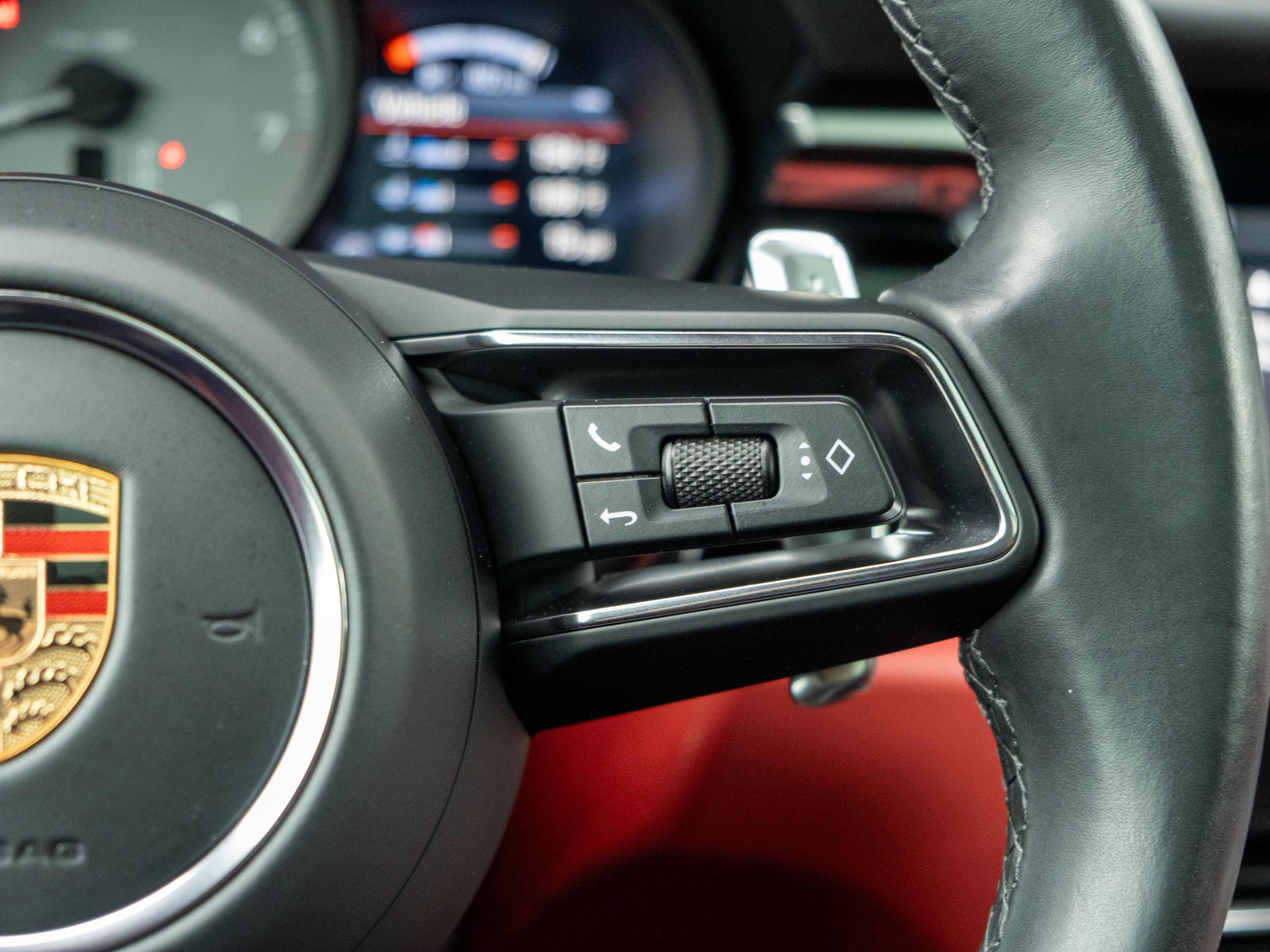 2024 Porsche Macan S