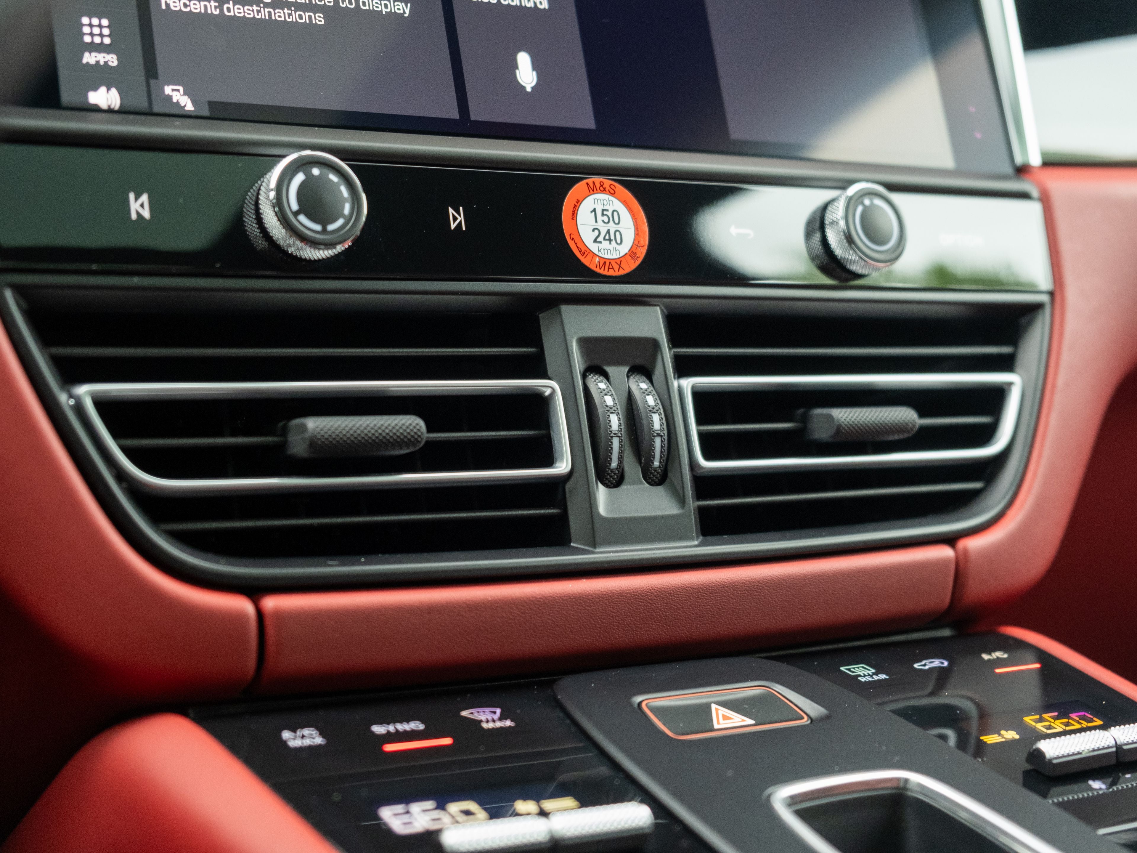 2024 Porsche Macan S