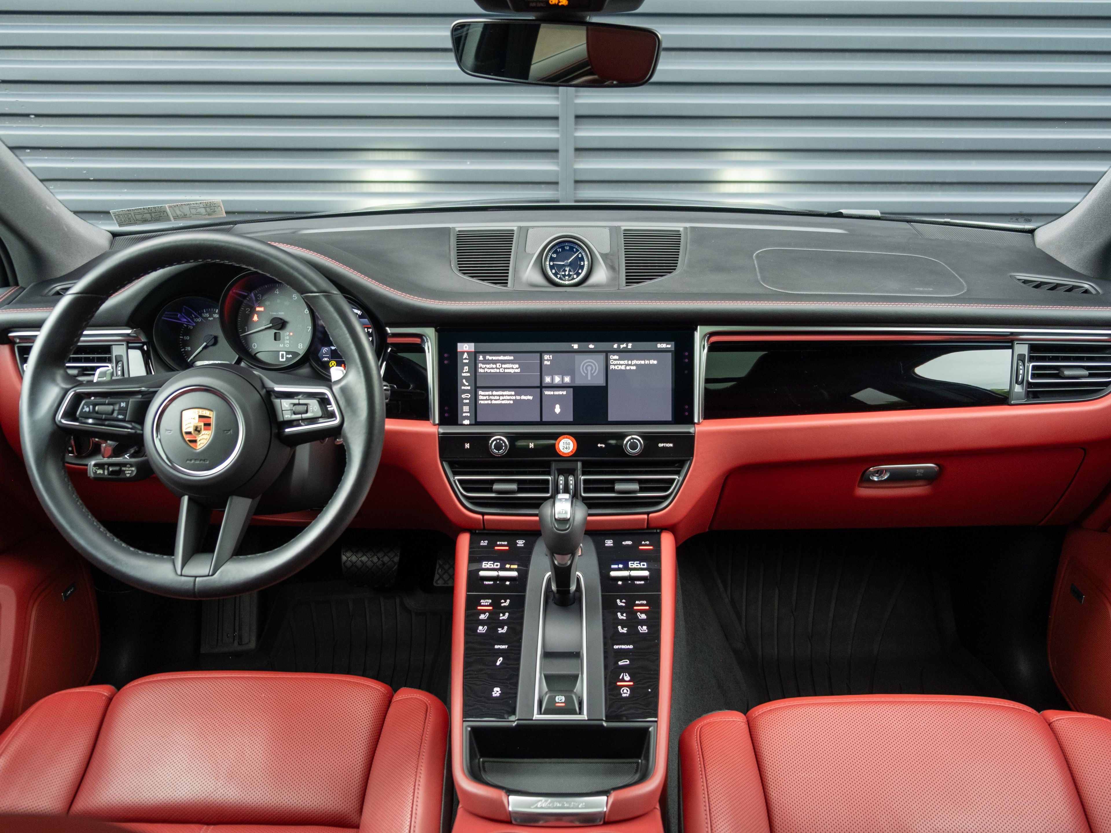 2024 Porsche Macan S