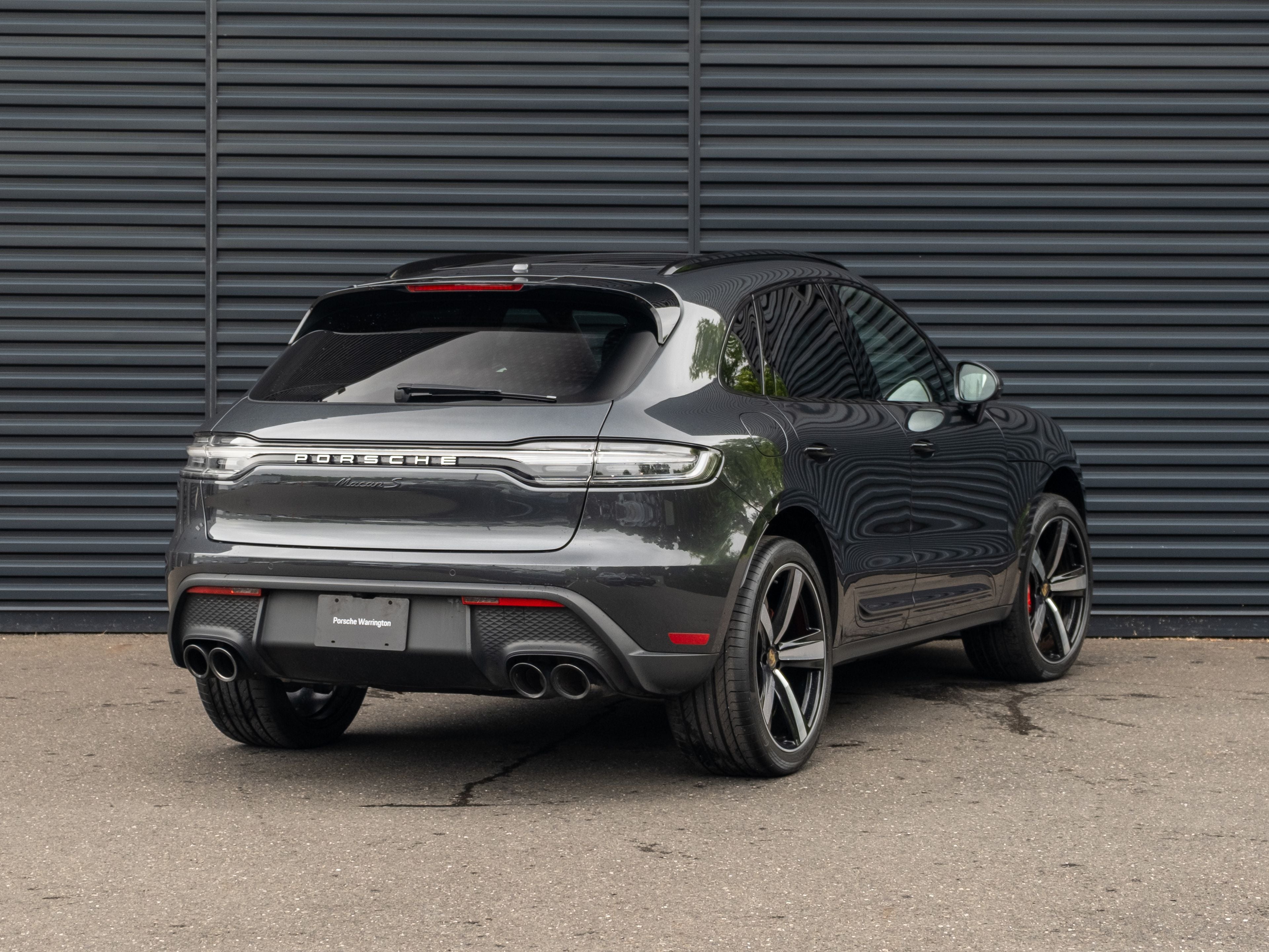 2024 Porsche Macan S