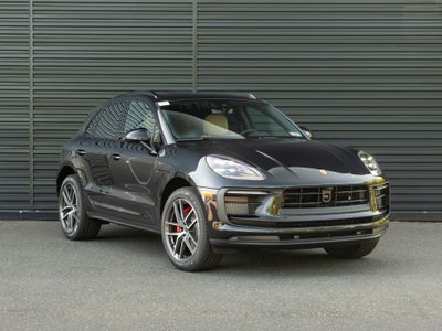 2026 Porsche Macan S
