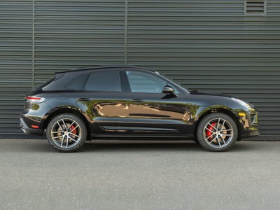 2026 Porsche Macan S