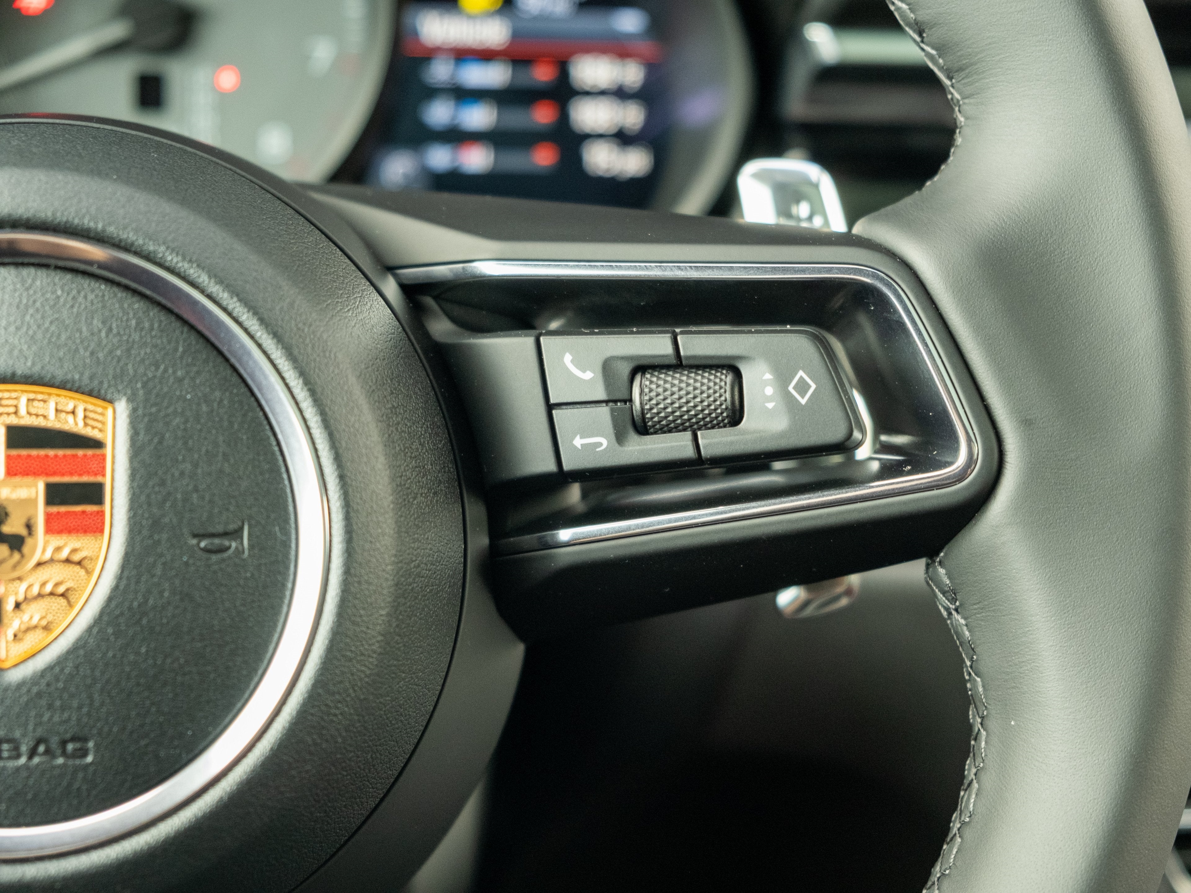 2026 Porsche Macan S