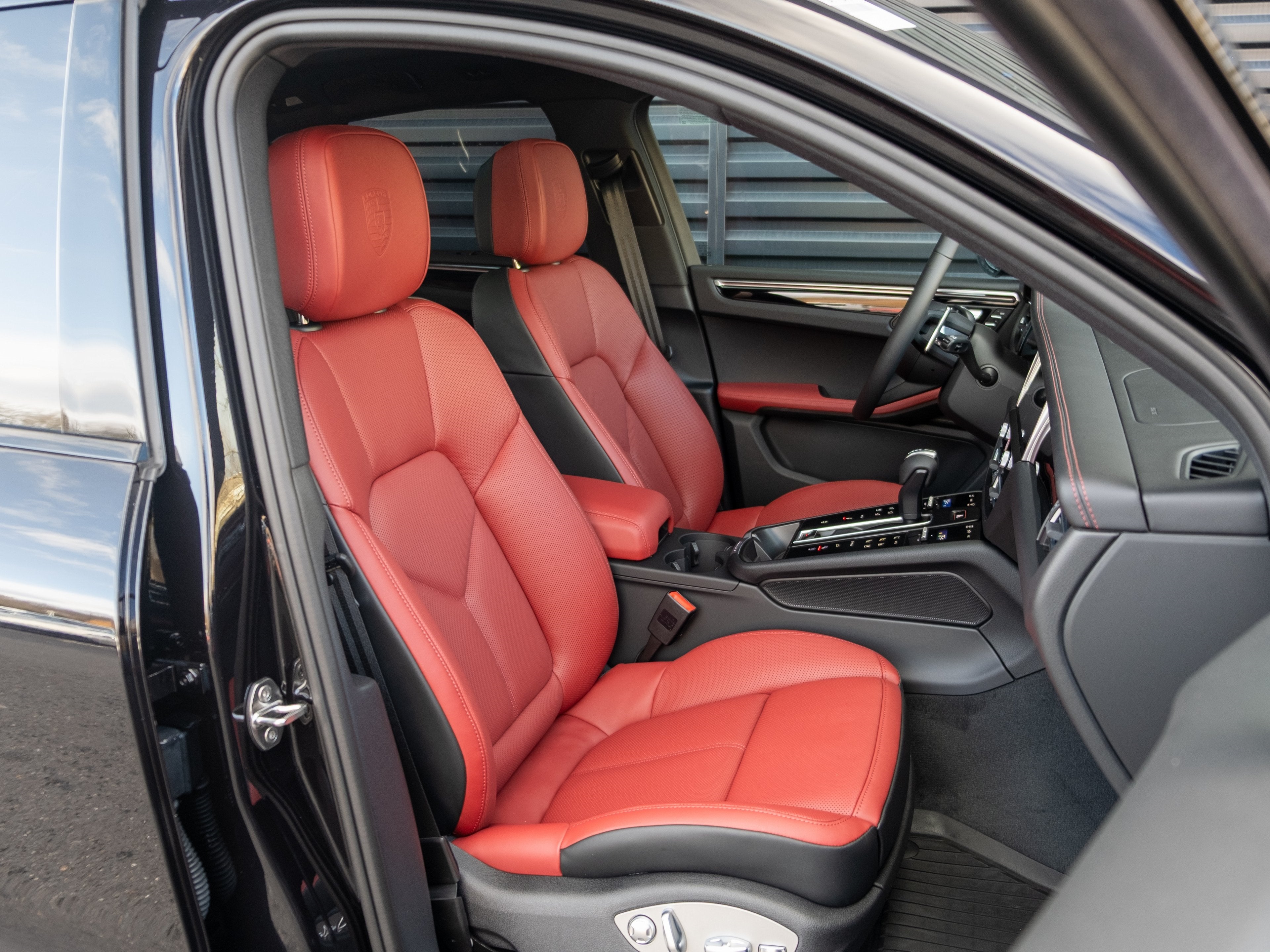 2026 Porsche Macan S