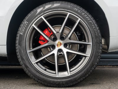 2026 Porsche Macan S