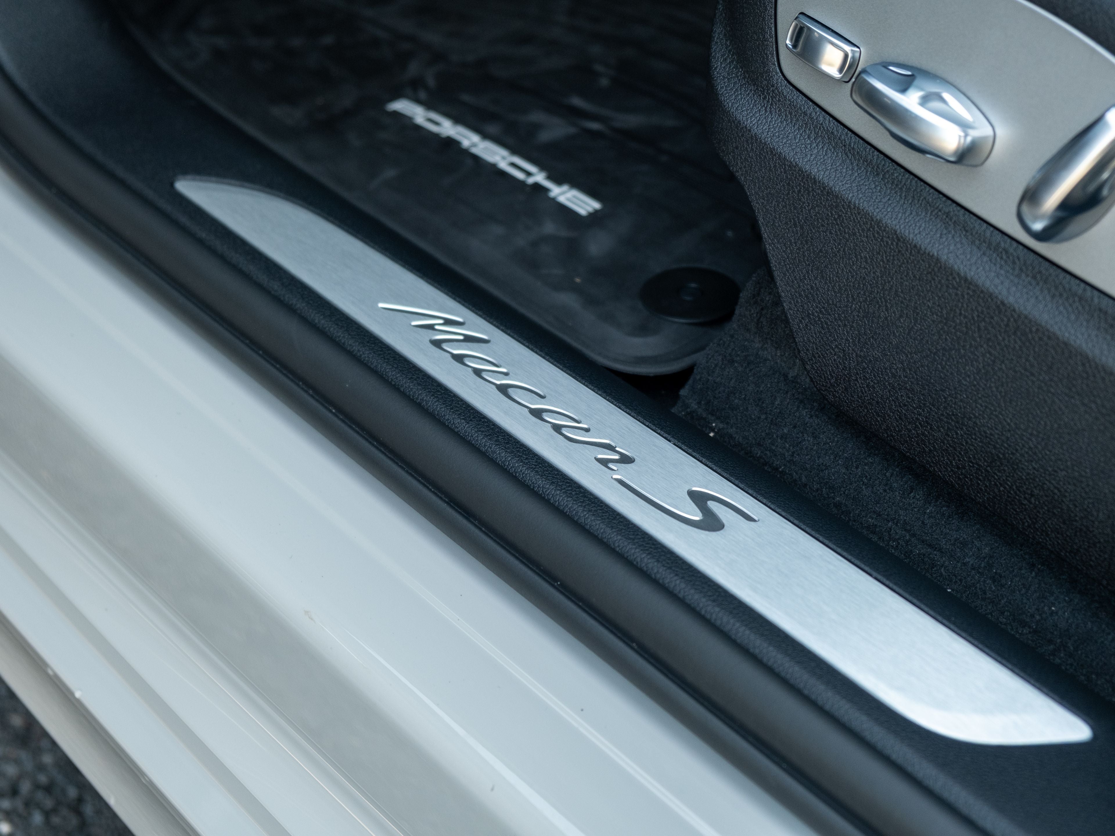 2026 Porsche Macan S