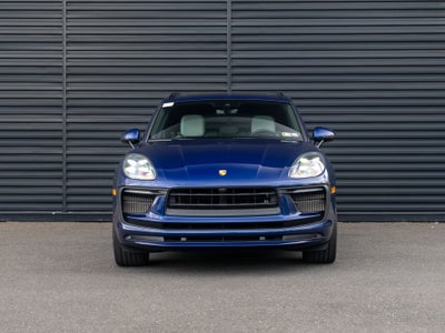 2022 Porsche Macan S