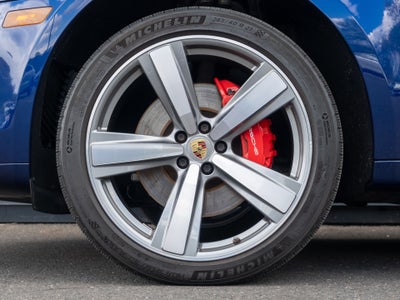 2022 Porsche Macan S