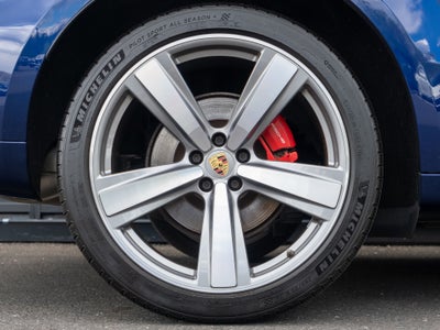 2022 Porsche Macan S