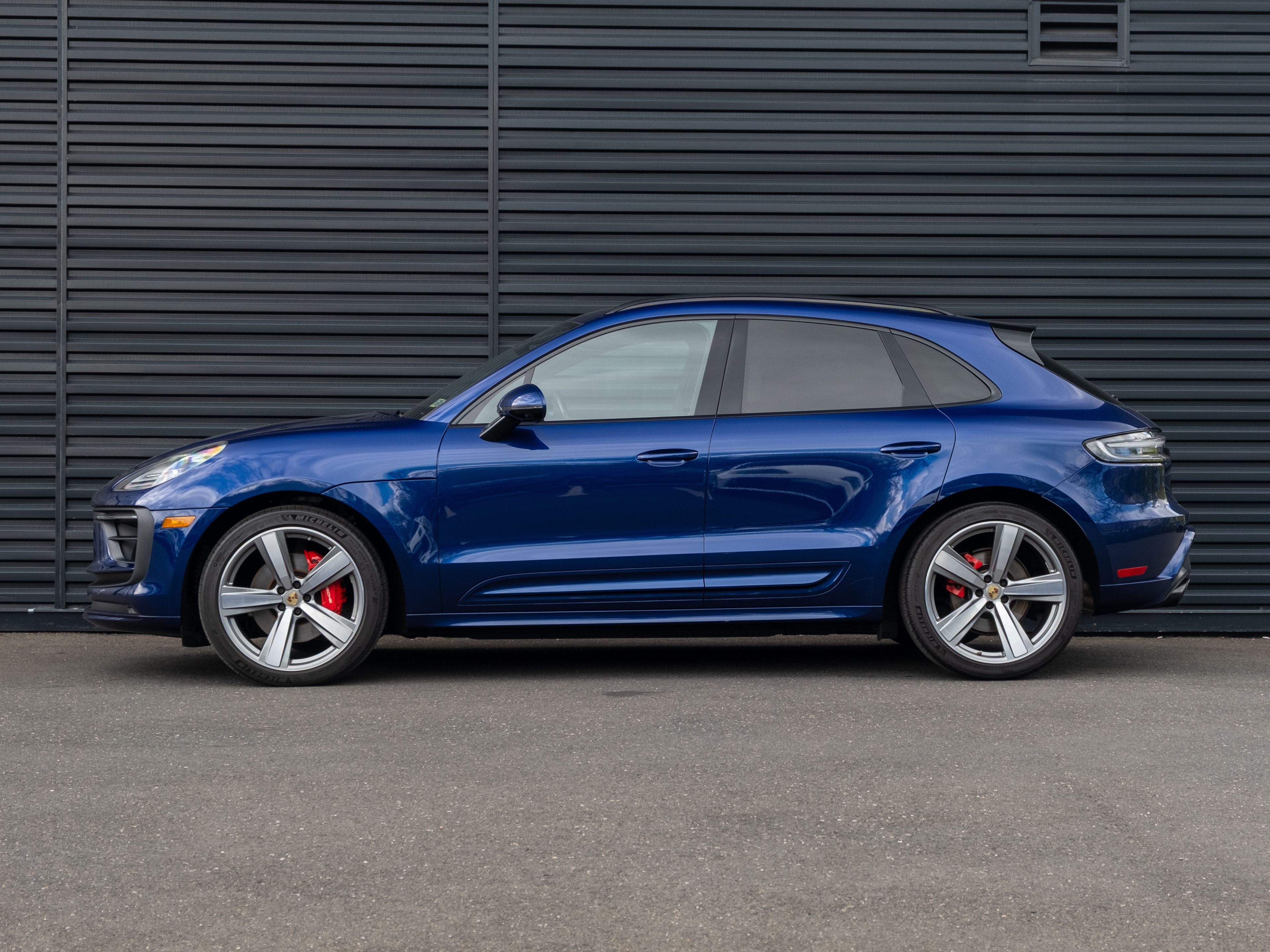 2022 Porsche Macan S