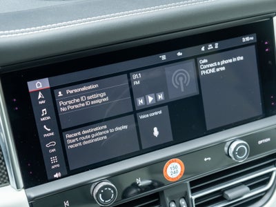 2022 Porsche Macan S