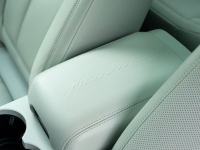 2022 Porsche Macan S