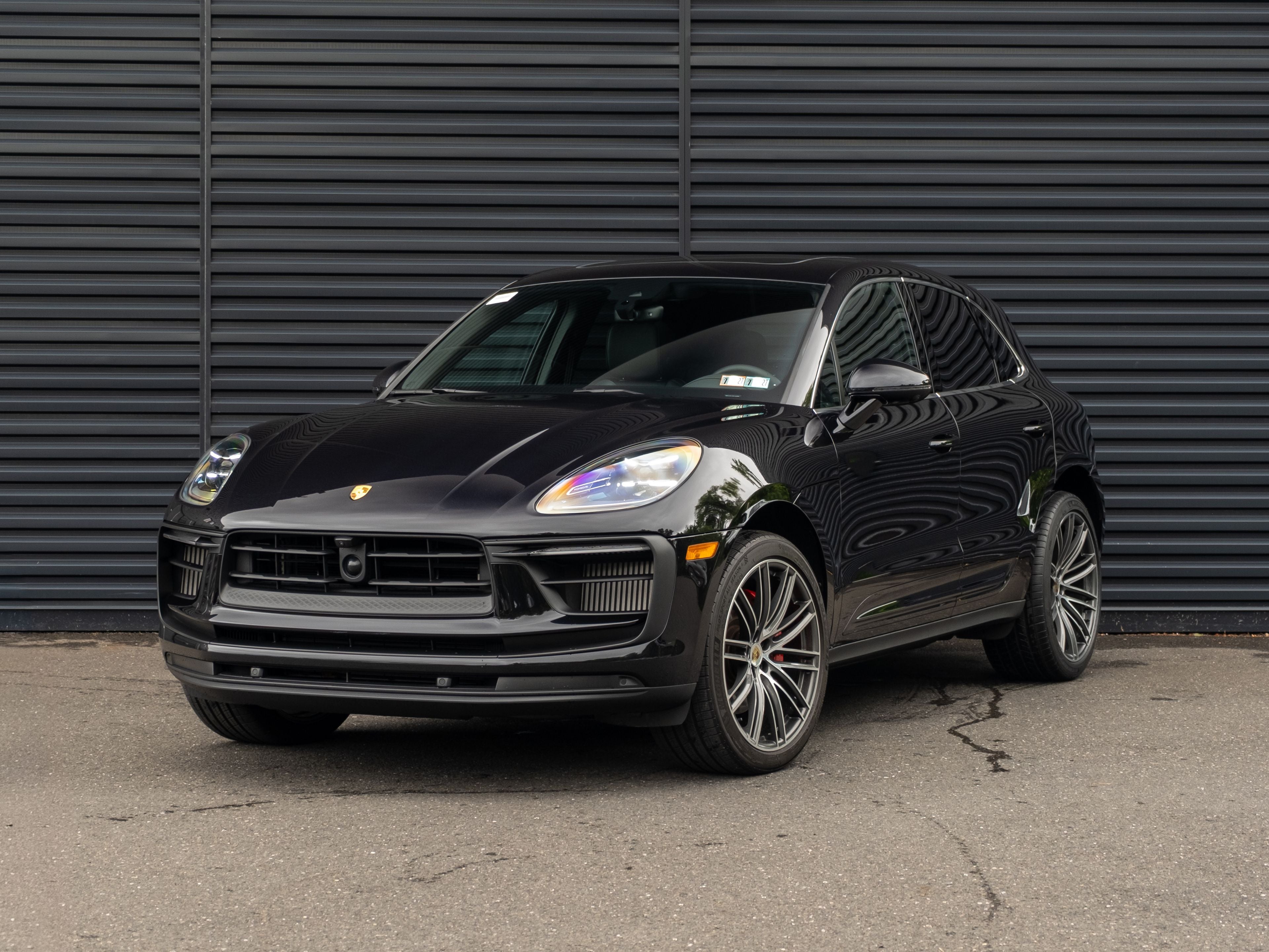 2025 Porsche Macan S
