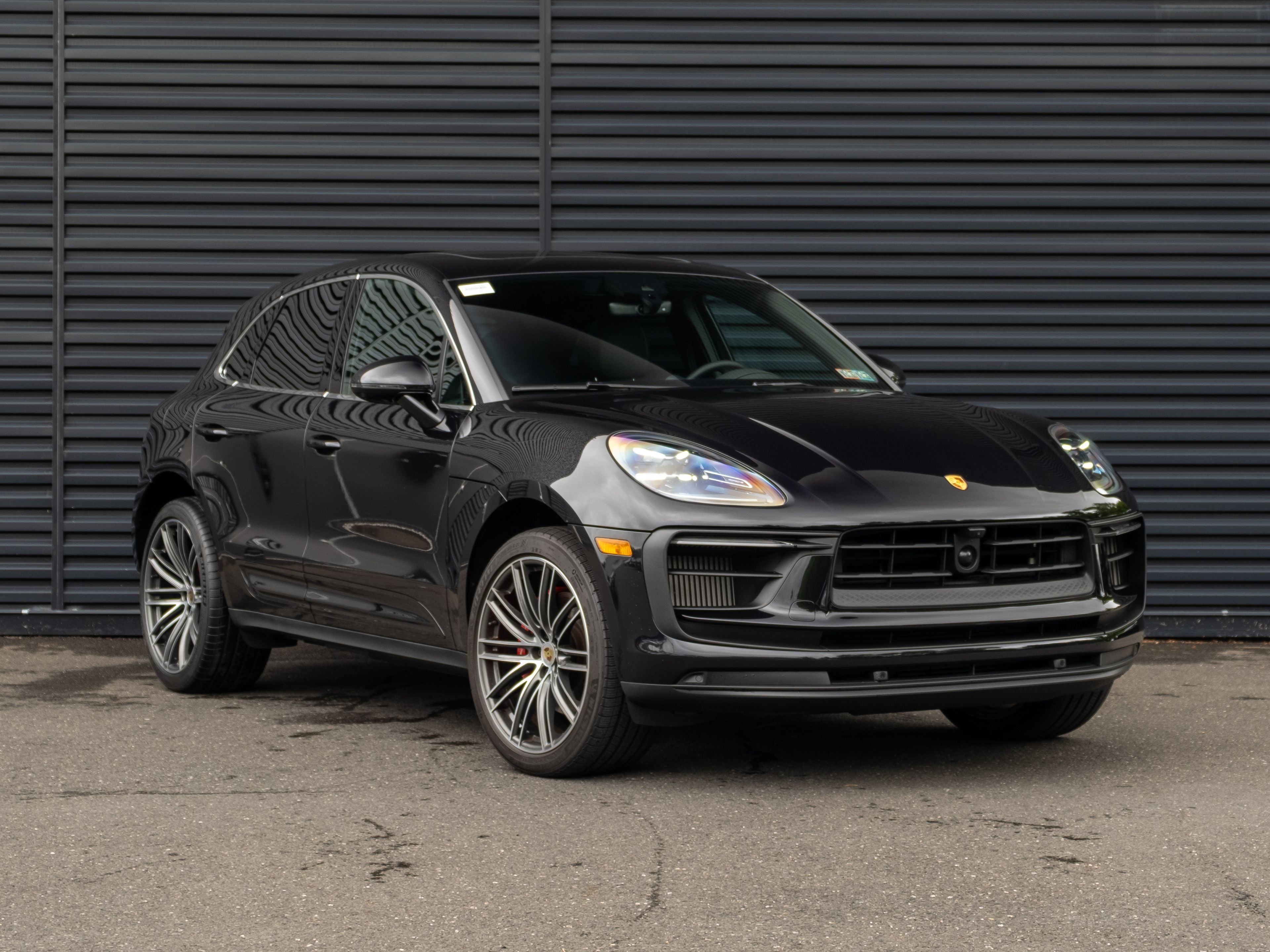 2025 Porsche Macan S