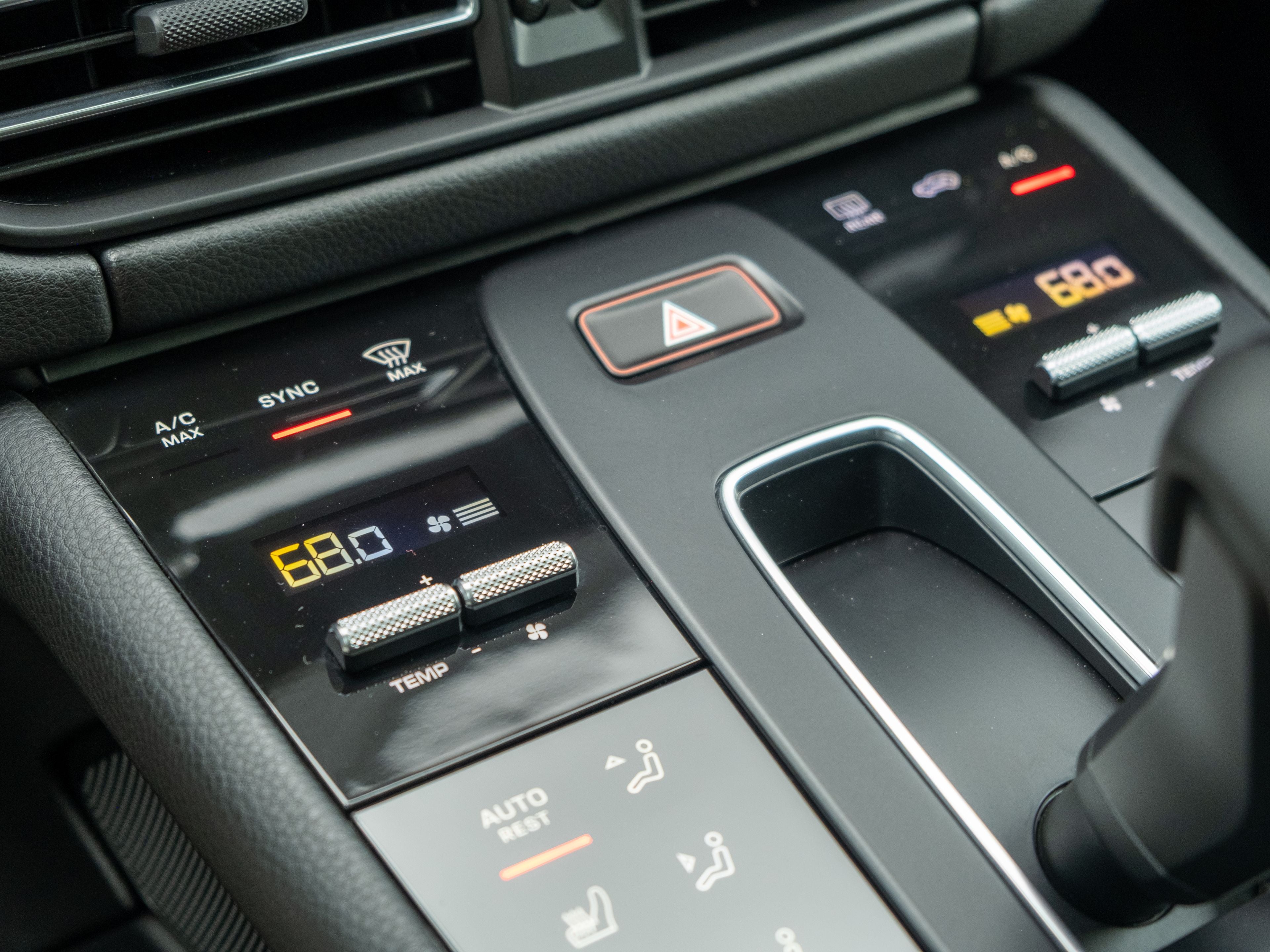 2025 Porsche Macan S